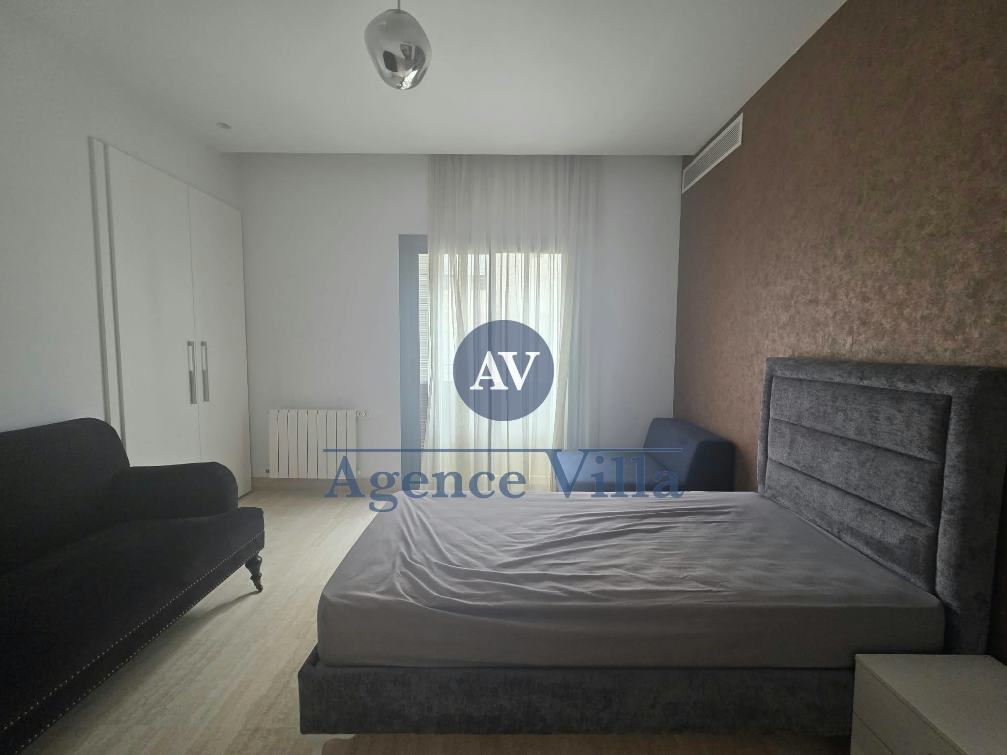 La Marsa&nbsp;Berge Du Lac&nbsp;Location&nbsp;Appart. 4 pi�ces&nbsp;Appartement s3 meubl� avec piscine au lac 2
