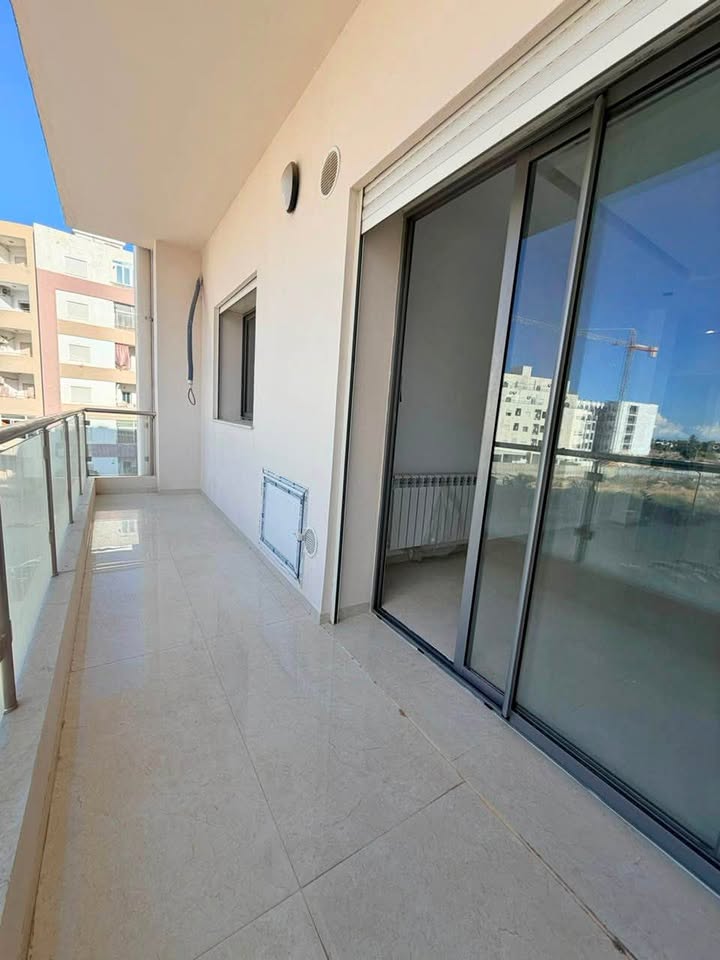 La Soukra&nbsp;La Soukra&nbsp;Vente&nbsp;Appart. 1 pi�ce&nbsp;Joli s1 direct promoteur