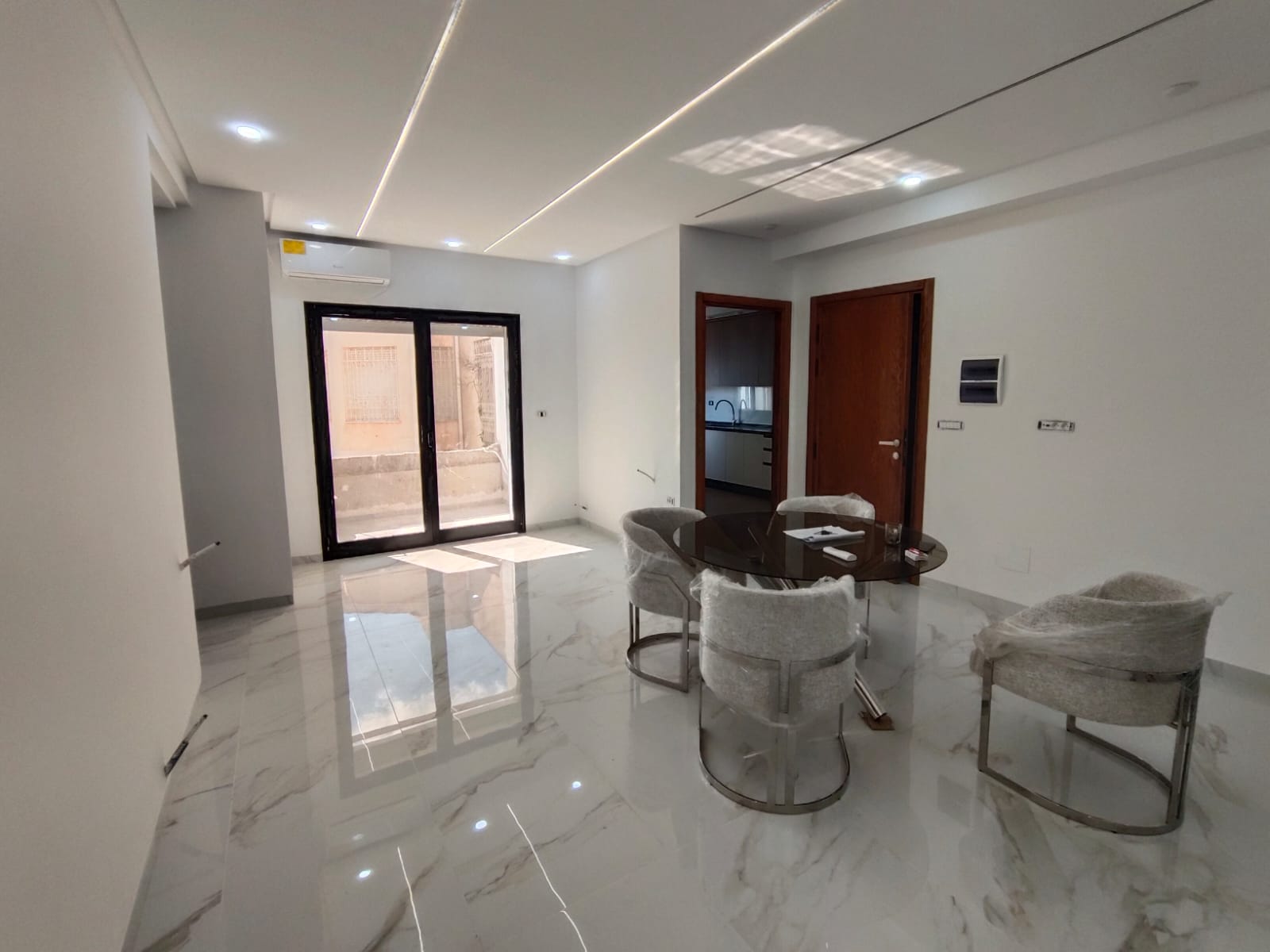 Raoued&nbsp;Cite Ennkhilet&nbsp;Vente&nbsp;Appart. 4 pi�ces&nbsp;Ennkhilette vnt s3 jardin neuf