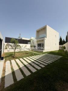 Hammamet&nbsp;Hammamet&nbsp;Vente&nbsp;Maisons&nbsp;A  villa de luxe avec piscine ref581a