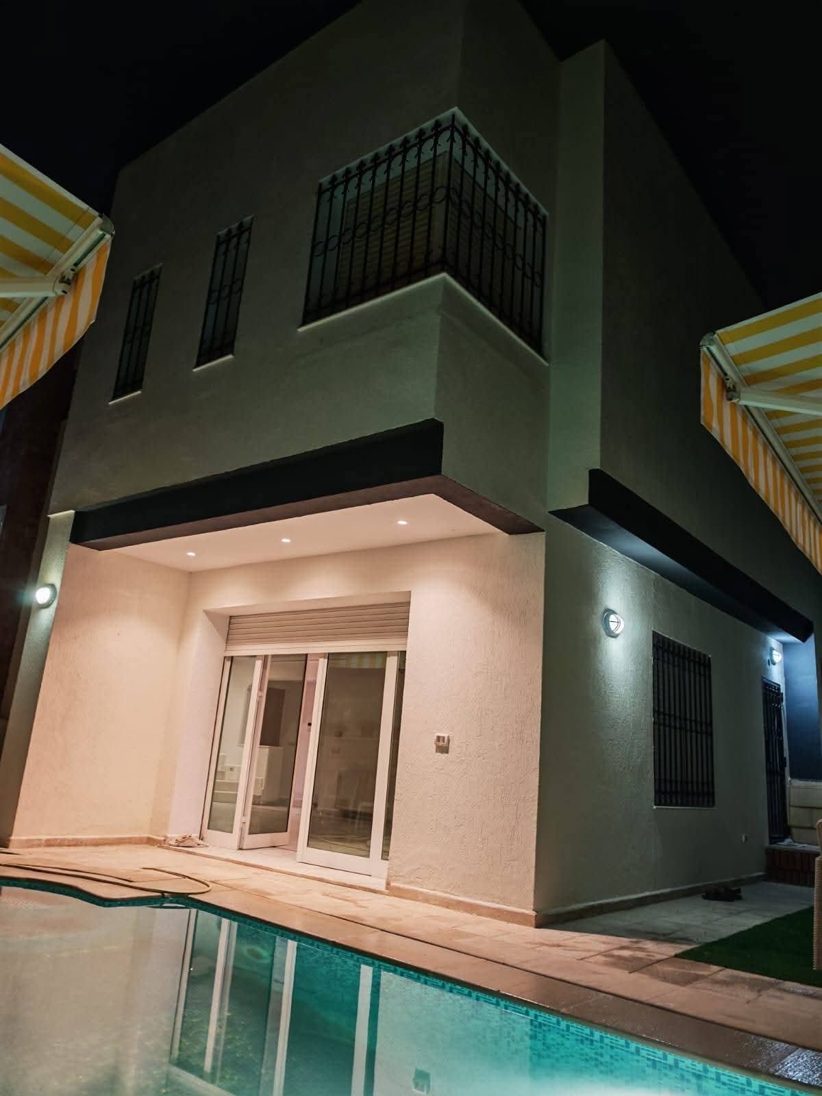 Ain Zaghouan&nbsp;Ain Zaghouan&nbsp;Vente&nbsp;Maisons&nbsp;Villa ain zaghouen