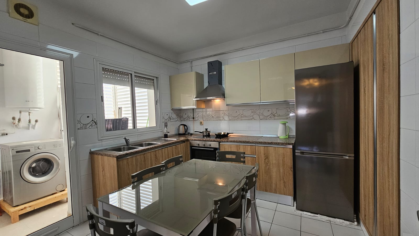 Bizerte Nord&nbsp;Cite El Korniche 1&nbsp;Location&nbsp;Appart. 4 pi�ces&nbsp;Appartement s3 meubl� standing vue mer