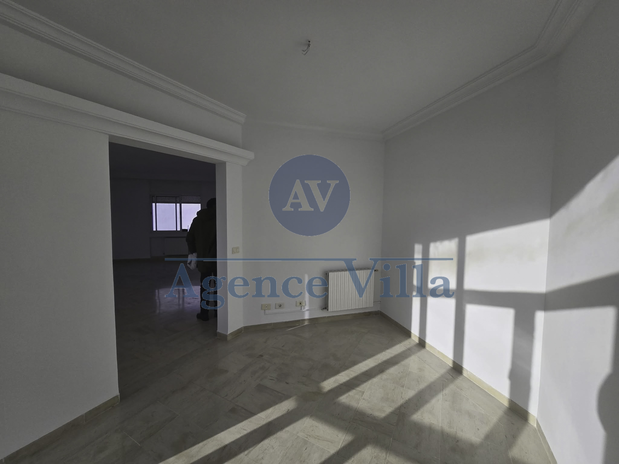 La Soukra&nbsp;La Soukra&nbsp;Vente&nbsp;Appart. 5 pi�ces+&nbsp;Appartement de 140m2 s4 � la soukra