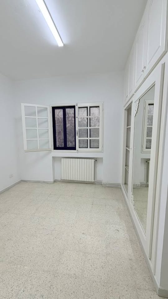 El Menzah&nbsp;El Manar 1&nbsp;Location&nbsp;Maisons&nbsp;Triplex s5 � manar 1