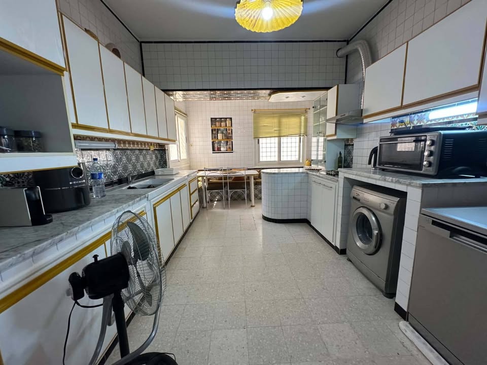 El Menzah&nbsp;El Menzah 9&nbsp;Vente&nbsp;Maisons&nbsp;Tres joli villa menzah 9b