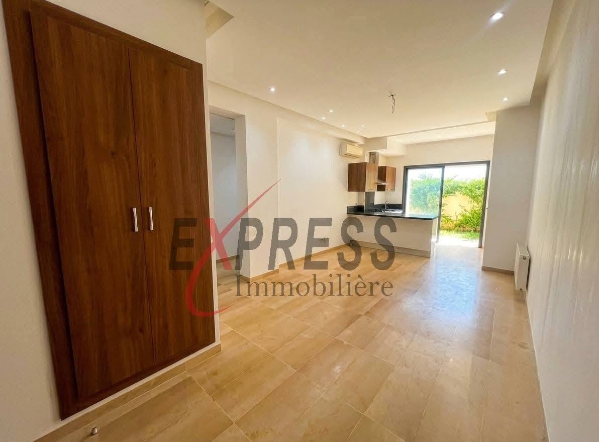 Ariana Ville&nbsp;Cite Ennasr 2&nbsp;Location&nbsp;Appart. 3 pi�ces&nbsp;Un appartement s2 avec jardin privatif