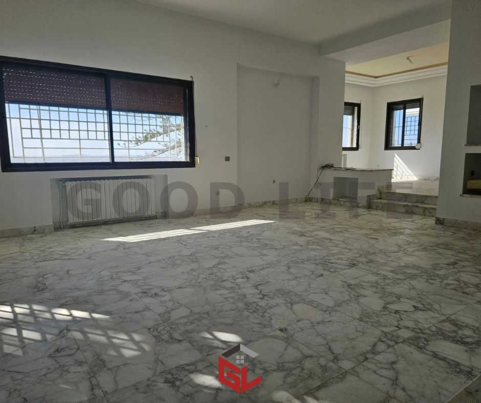 El Menzah&nbsp;El Manar 1&nbsp;Location&nbsp;Maisons&nbsp;Une villa sur 3 niveaux au manar 1