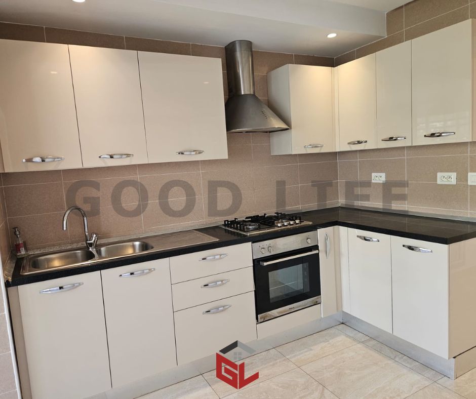 El Menzah&nbsp;El Menzah 4&nbsp;Vente&nbsp;Appart. 5 pi�ces+&nbsp;Appartement en s4 r�nov� � menzah 4
