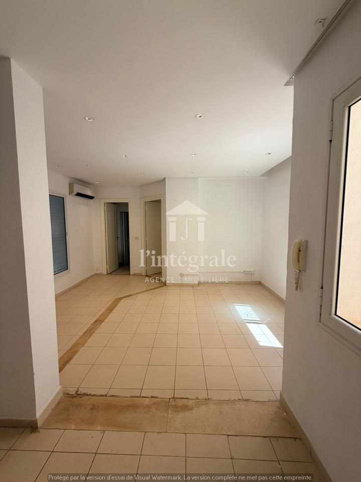 Ariana Ville&nbsp;Cite Ennasr 2&nbsp;Location&nbsp;Appart. 2 pi�ces&nbsp;S1 � usage professionnel
