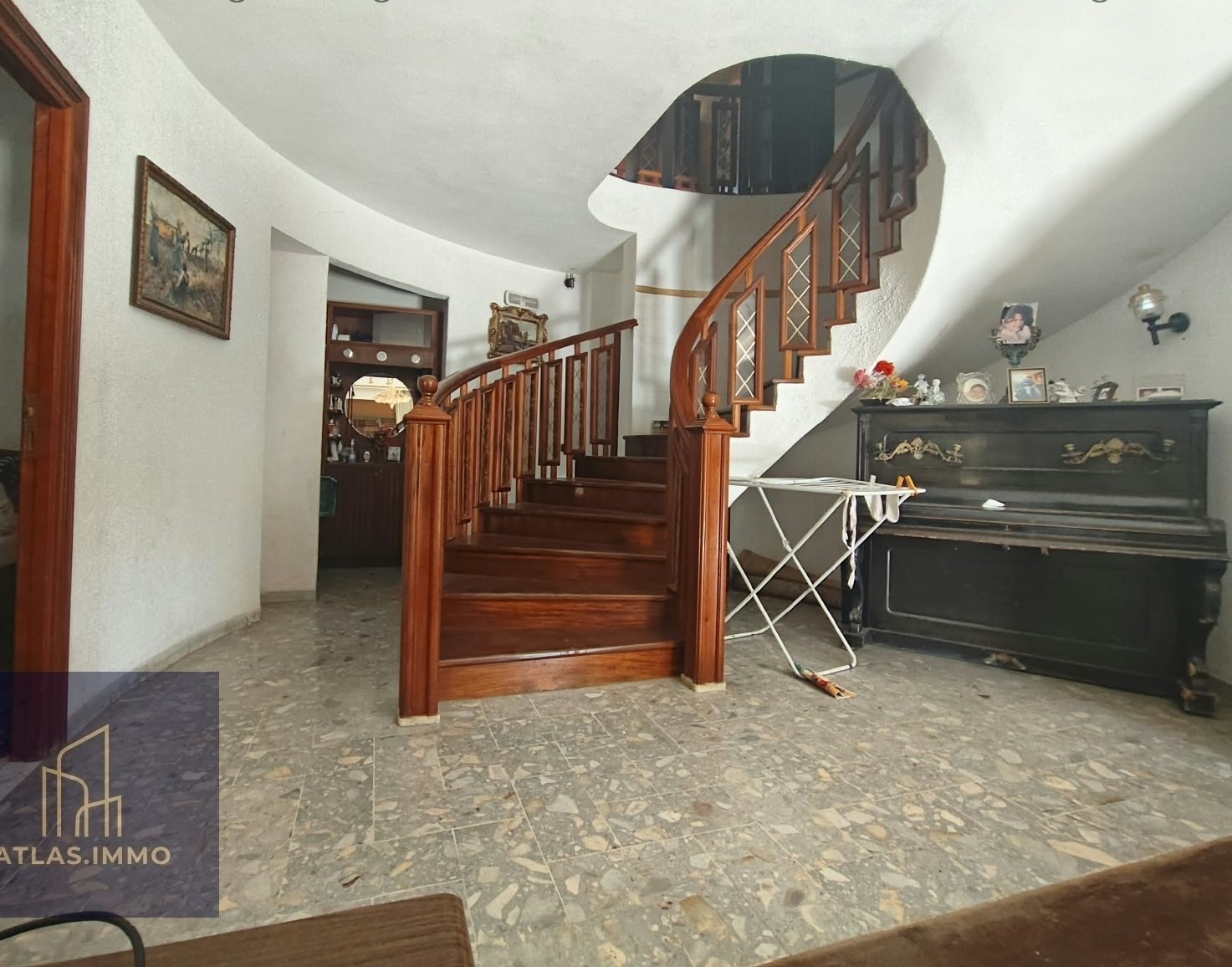 Ariana Ville&nbsp;El Menzah 8&nbsp;Vente&nbsp;Maisons&nbsp;Menzah8 vnt villa
