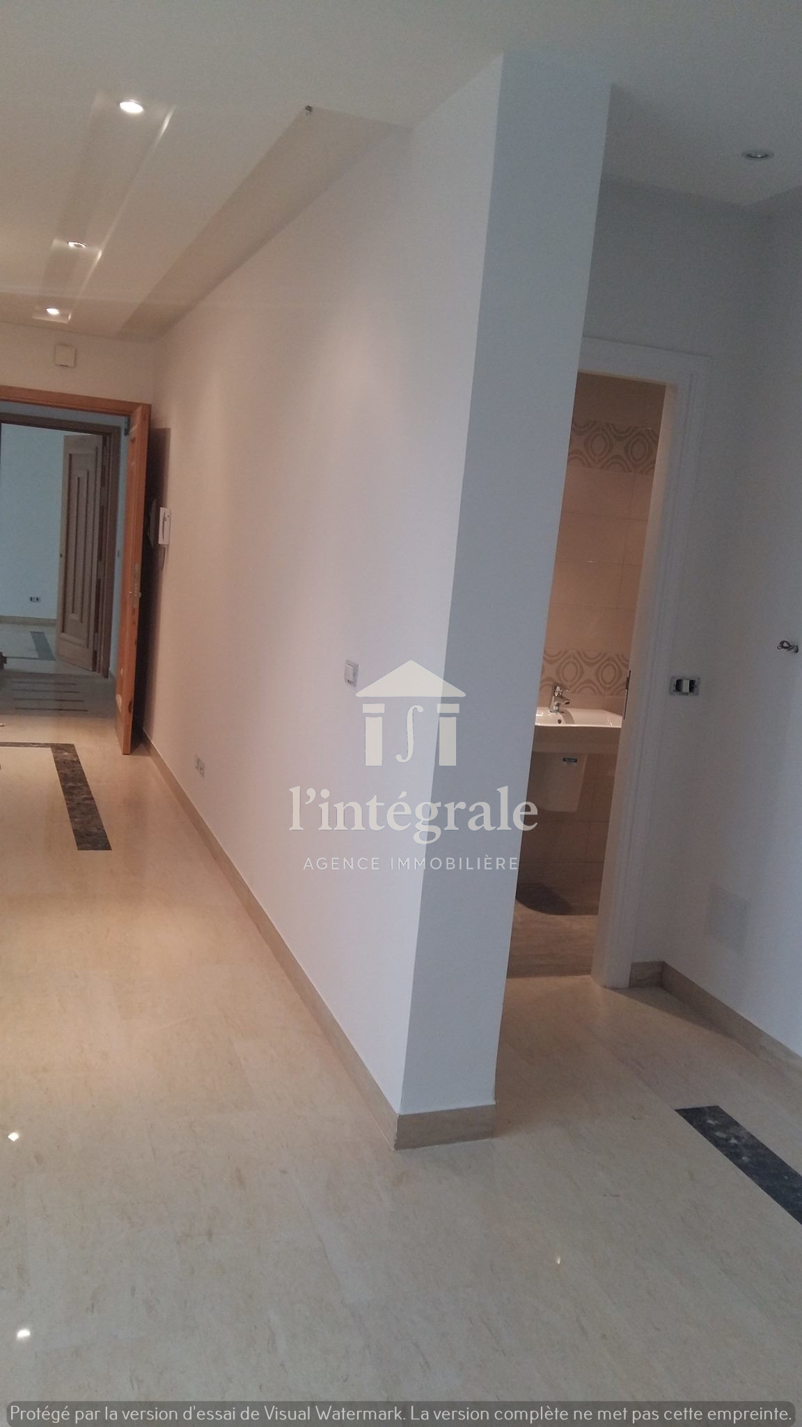 Mnihla&nbsp;Jardins d'el Menzah&nbsp;Location&nbsp;Appart. 4 pi�ces&nbsp;S3 pour usage exclusivement bureautique