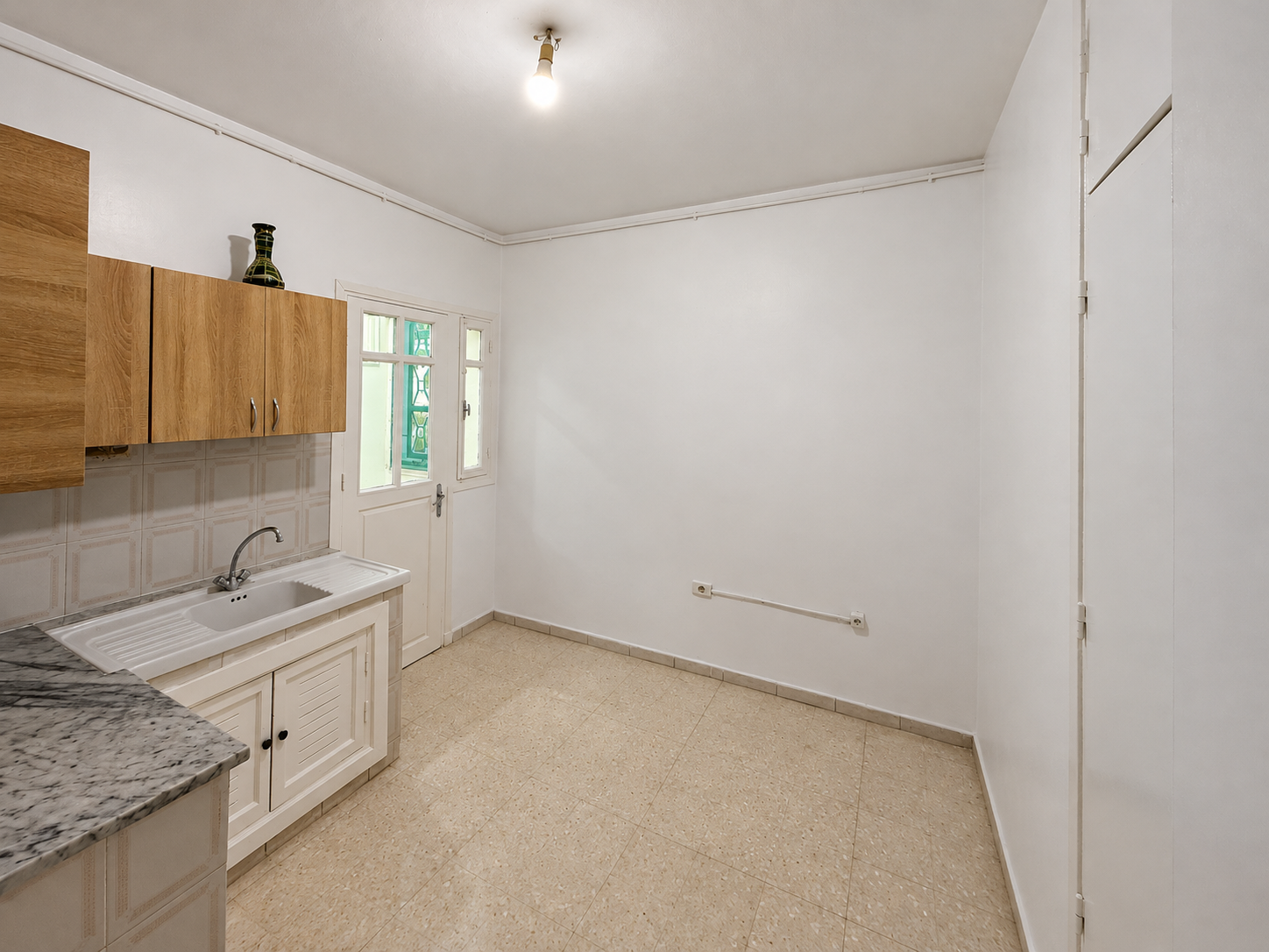 Le Bardo&nbsp;Le Bardo&nbsp;Location&nbsp;Appart. 3 pi�ces&nbsp;S2 de 70m2 au rdc a bardo 2 residence securisee