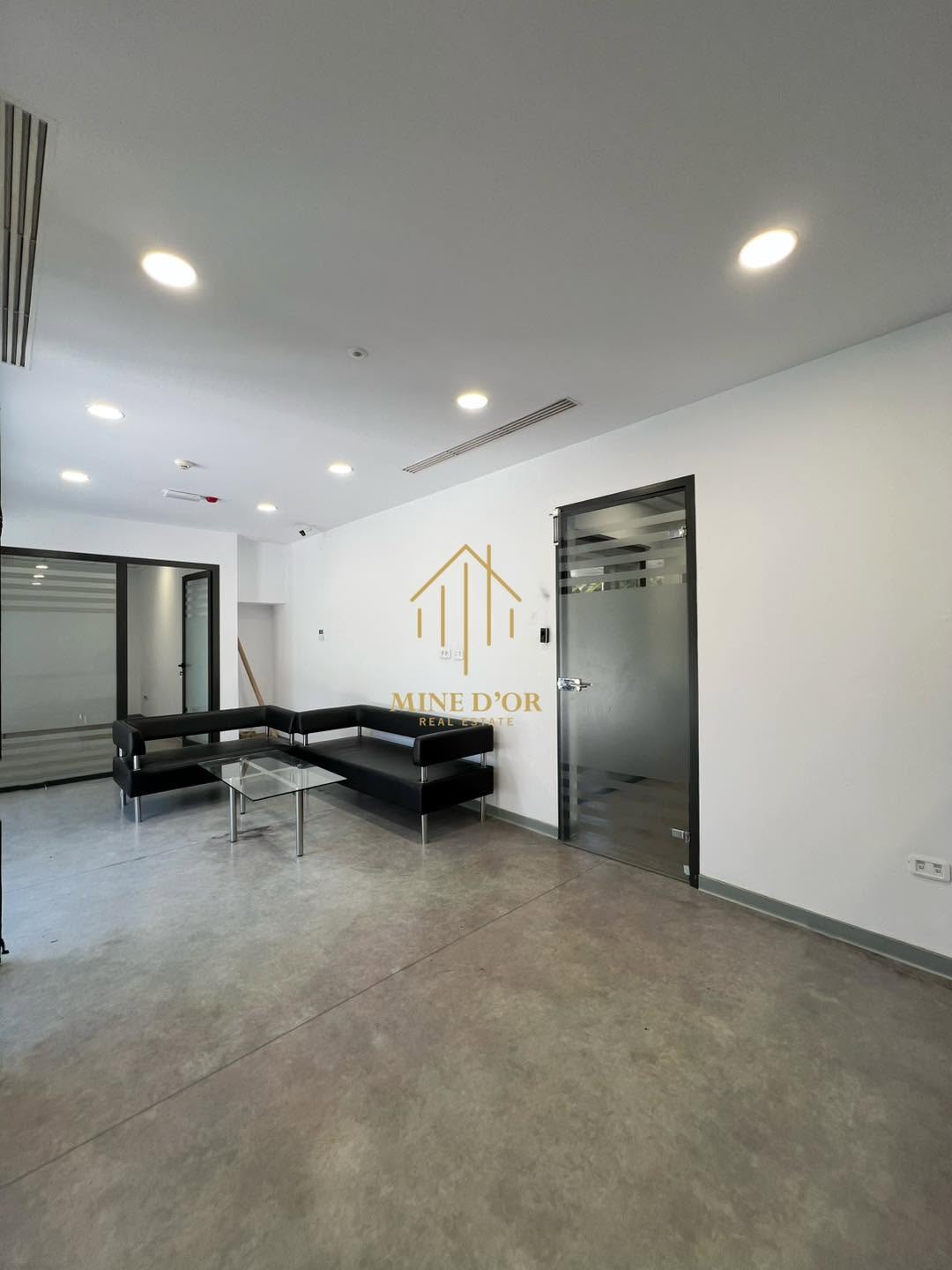 La Soukra&nbsp;Charguia 2&nbsp;Bureaux & Commerces&nbsp;Bureau&nbsp;3 bureaux de haut standing � charguia 2