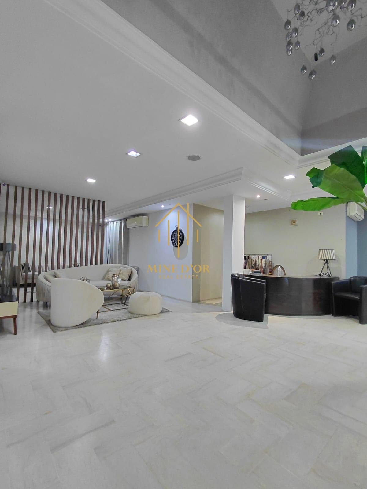 La Soukra&nbsp;Charguia 2&nbsp;Bureaux & Commerces&nbsp;Surfaces&nbsp;Al showroom a charguia 2 route soukra