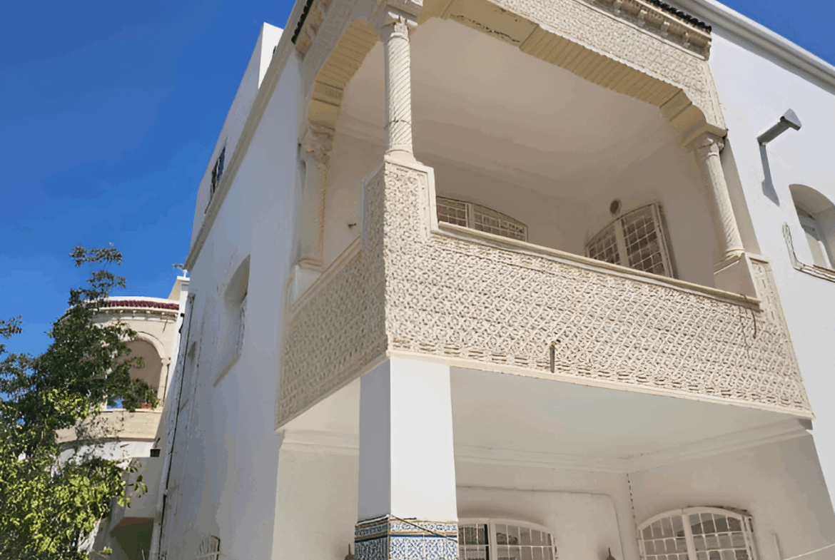 Sousse Jaouhara&nbsp;Khezama Ouest&nbsp;Vente&nbsp;Appart. 2 pi�ces&nbsp;Superbe villa de 760 m a khzema ouest