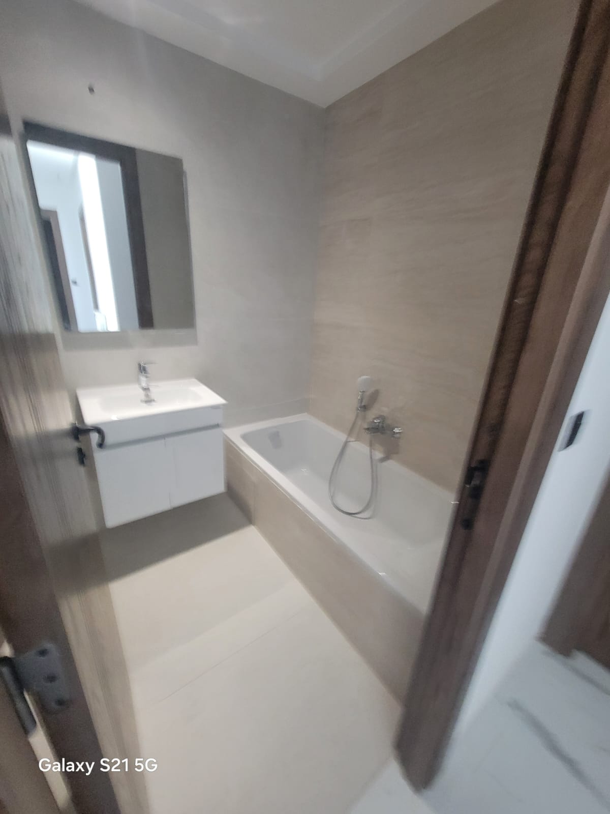 La Soukra&nbsp;La Soukra&nbsp;Vente&nbsp;Appart. 4 pi�ces&nbsp;Appartement s3 avec jardin � soukra
