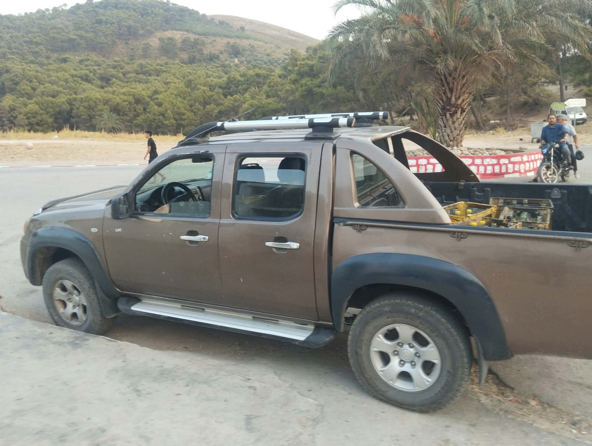Joumine&nbsp;Joumine&nbsp;Mazda&nbsp;BT-50&nbsp;Camion mazda